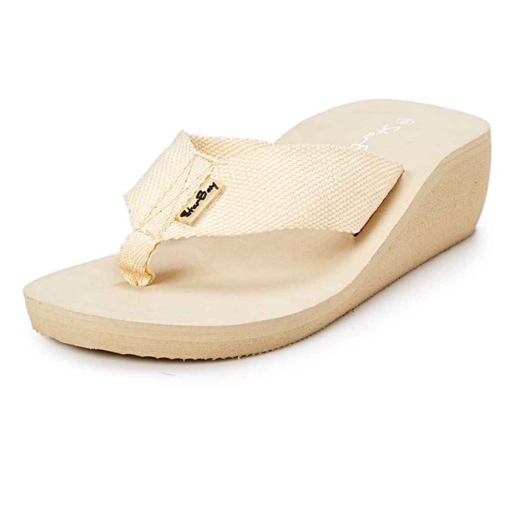 Wide Strap Wedge Flip Flop